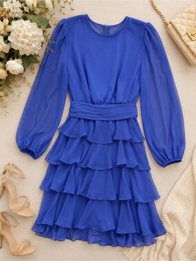 farm rio floral cotton strappy midi-dress Strelitzia Sand Midi Dress XS Size:26  (ADD +$10) The flattering sweetheart neckline Blackberrys fine giza cotton Christmas Holidays